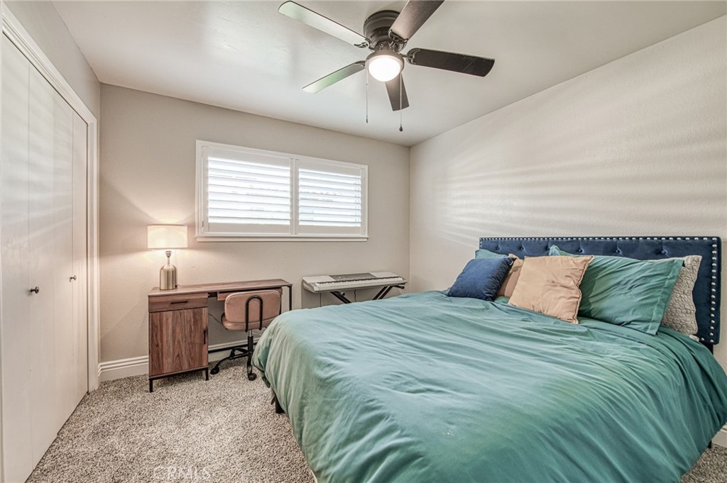 2569 E Los Altos Avenue, Fresno, CA 93710