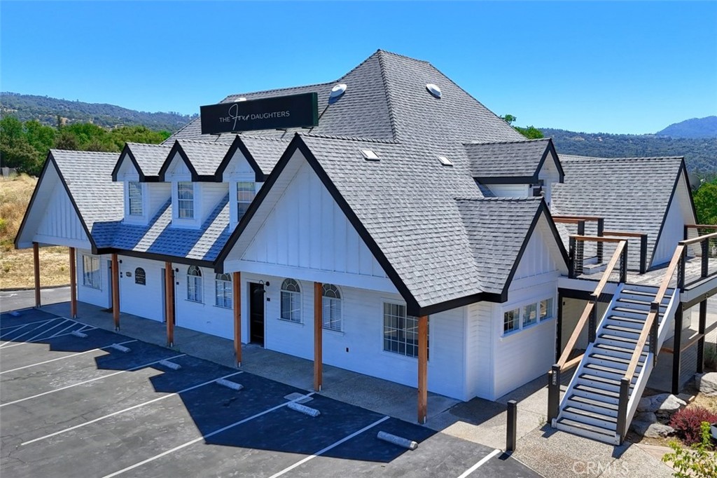 49271 Golden Oak, Oakhurst, CA 93644