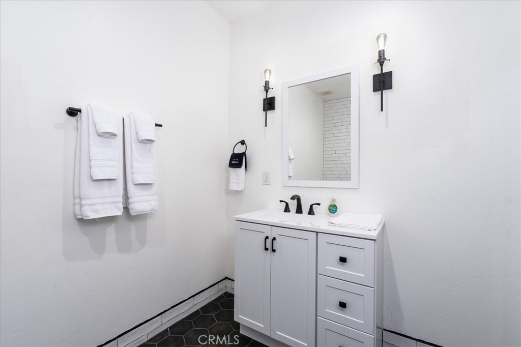 49271 Golden Oak, Oakhurst, CA 93644