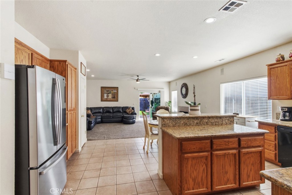 2408 Snapdragon Ct, Modesto, CA 95355