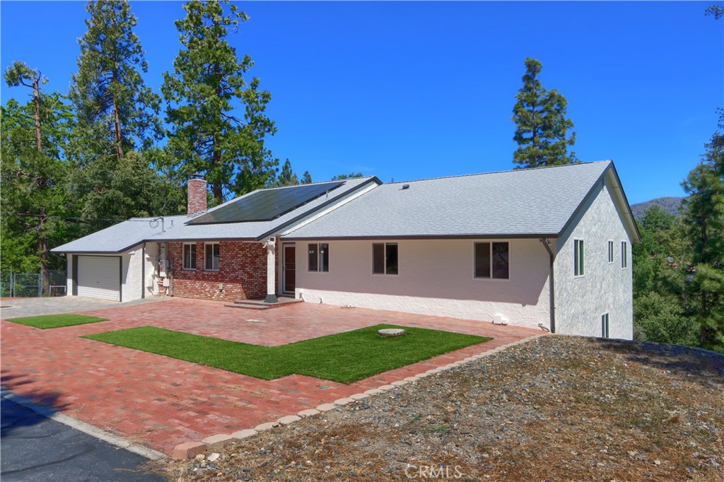 5750 Glacier Point, Mariposa, CA 95338