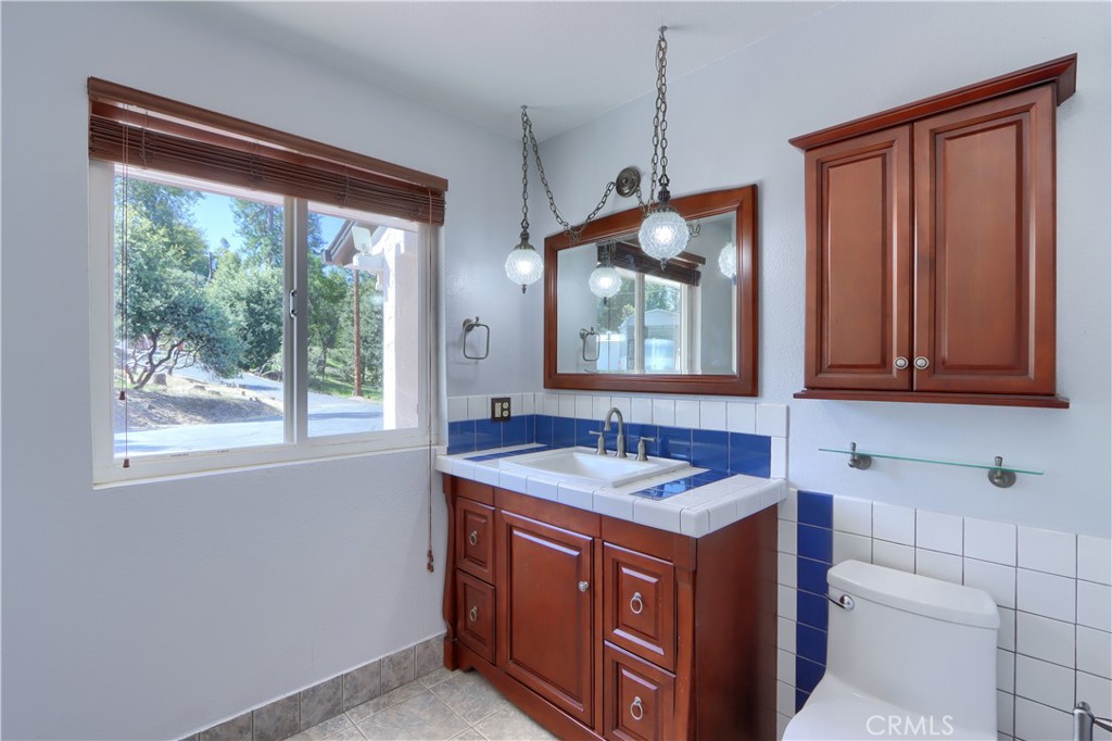 5750 Glacier Point, Mariposa, CA 95338