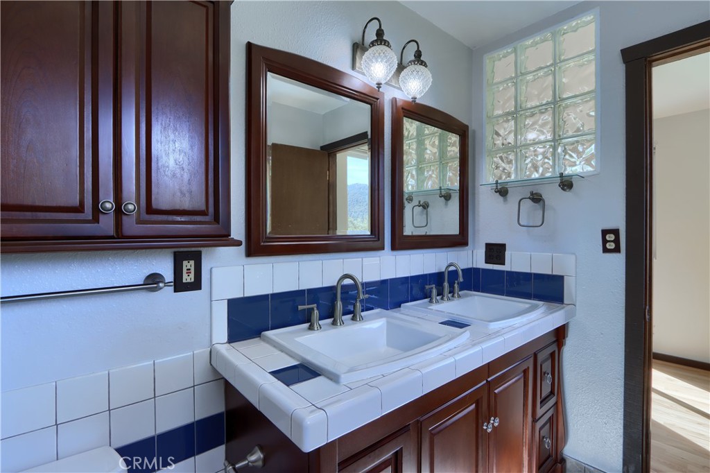 5750 Glacier Point, Mariposa, CA 95338