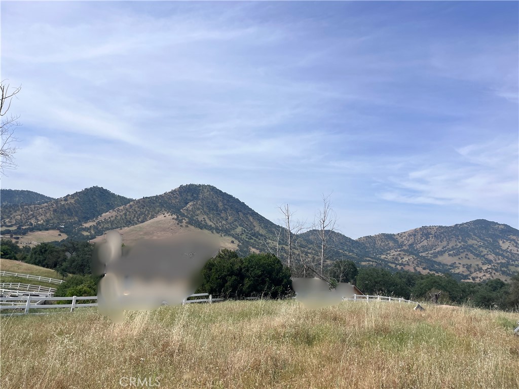 0 Lupine Dr, Sanger, CA 93657