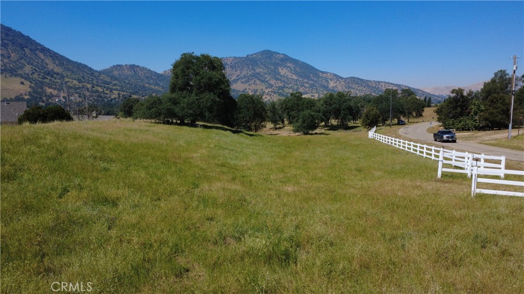 0 Lupine Dr, Sanger, CA 93657