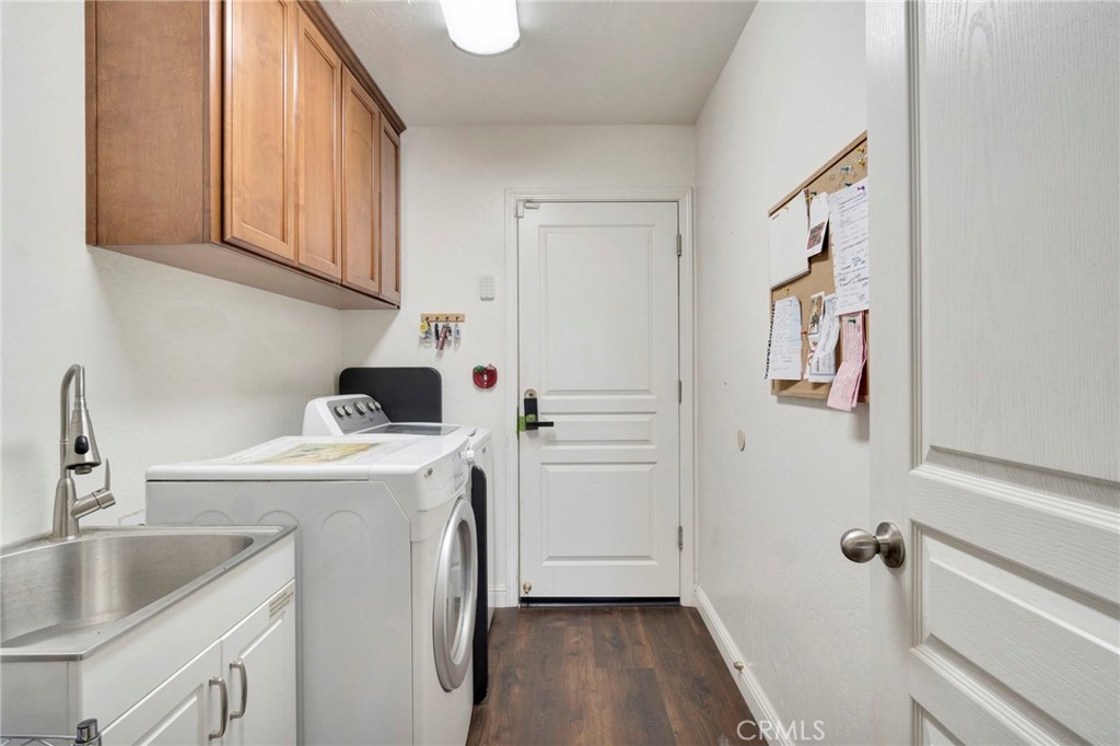 6367 E Dayton Ave, Fresno, CA 93727