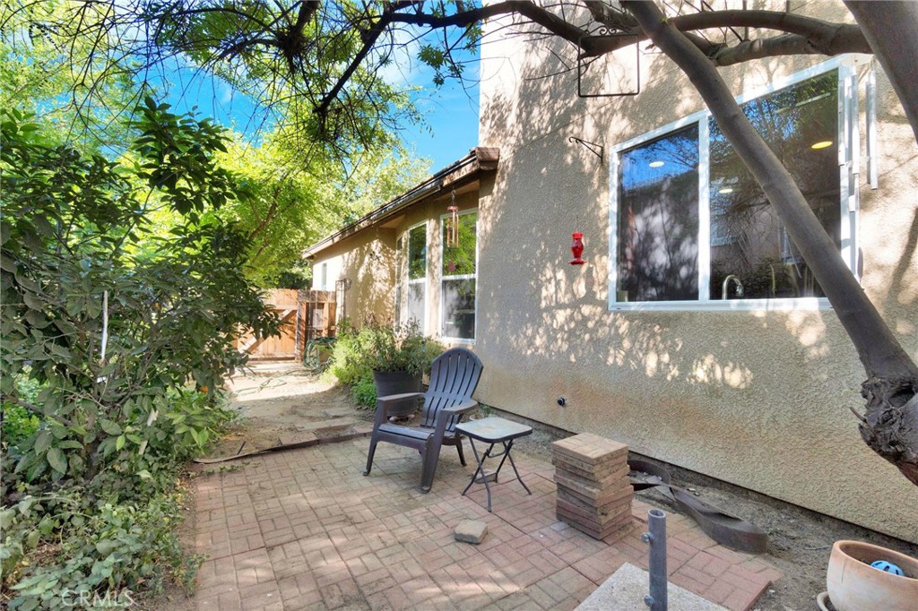 6367 E Dayton Ave, Fresno, CA 93727