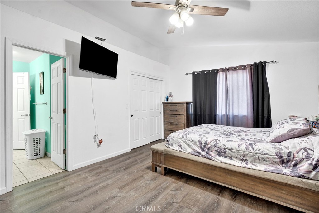 980 Redwood, Parlier, CA 93648