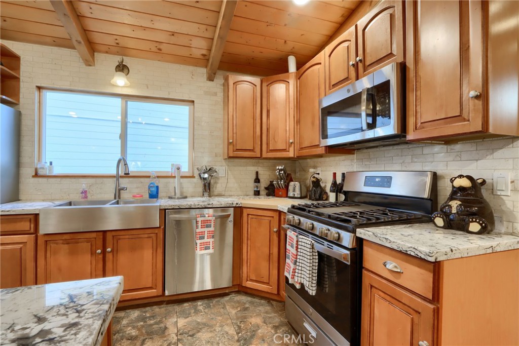 39667 W Idylwild, Bass Lake, CA 93604