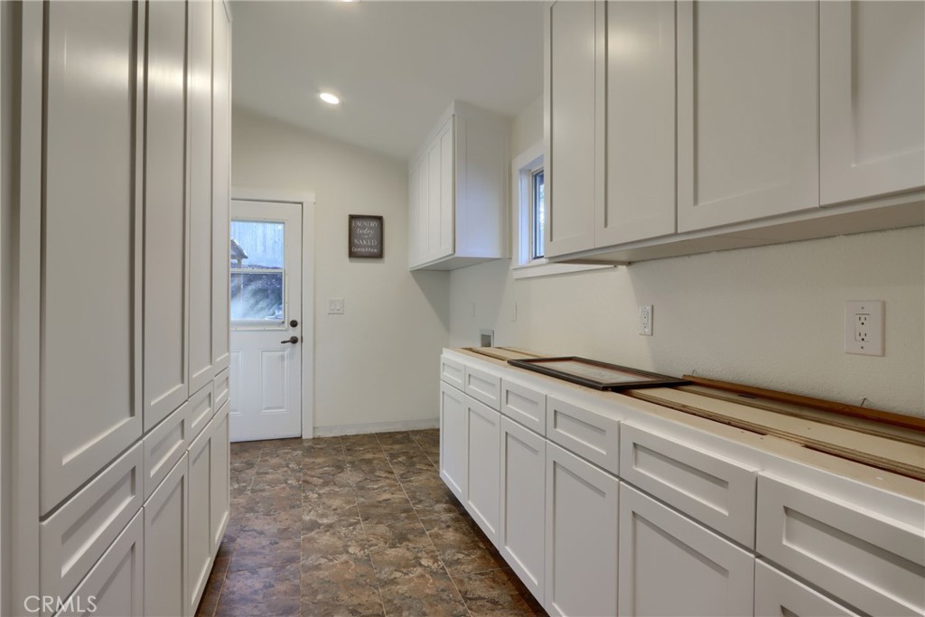 39667 W Idylwild, Bass Lake, CA 93604