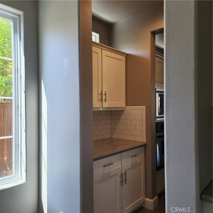 4479 N Emerald Peak Dr, Clovis, CA 93619