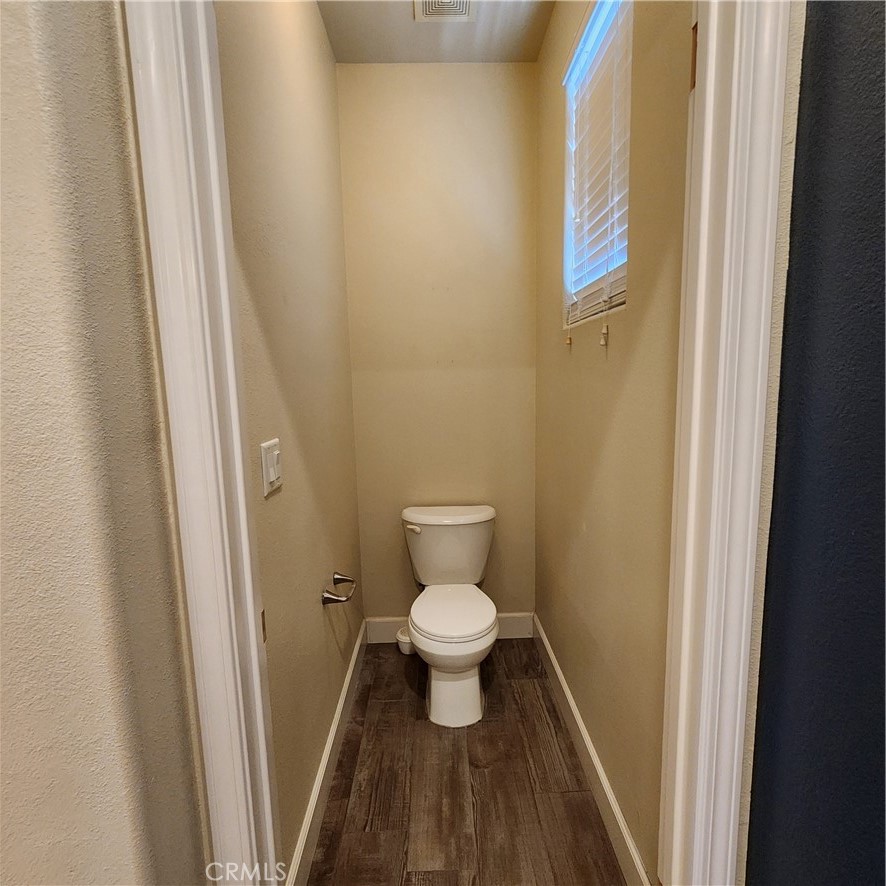 4479 N Emerald Peak Dr, Clovis, CA 93619