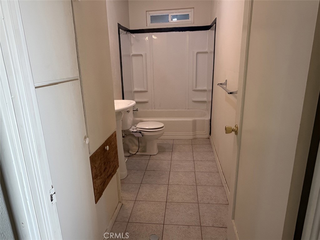 397 Hoover, Coalinga, CA 93210