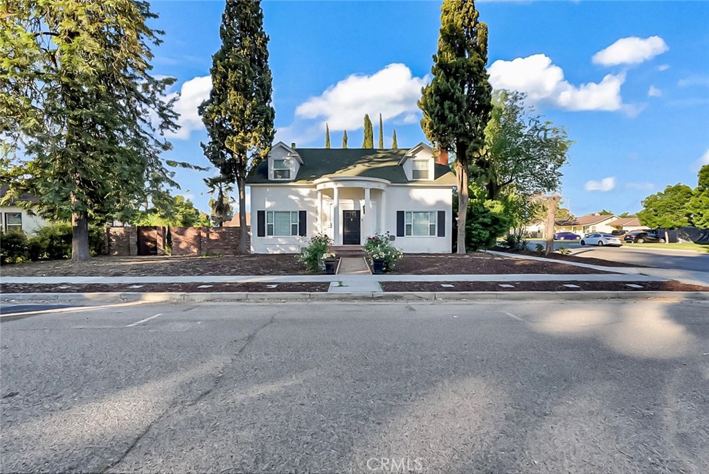 155 N 7th Ave, Chowchilla, CA 93610