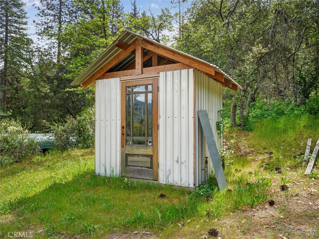 41860 Road 222, Oakhurst, CA 93644