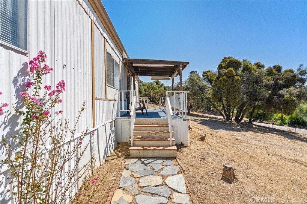 40882 Jean Rd, Oakhurst, CA 93644