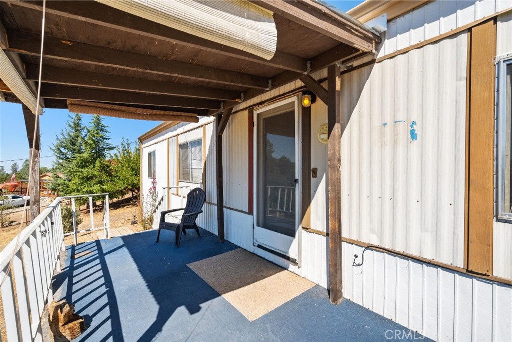 40882 Jean Rd, Oakhurst, CA 93644