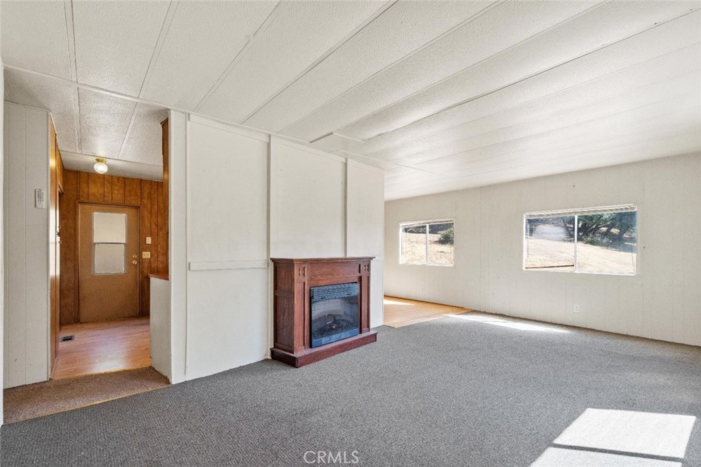 40882 Jean Rd, Oakhurst, CA 93644