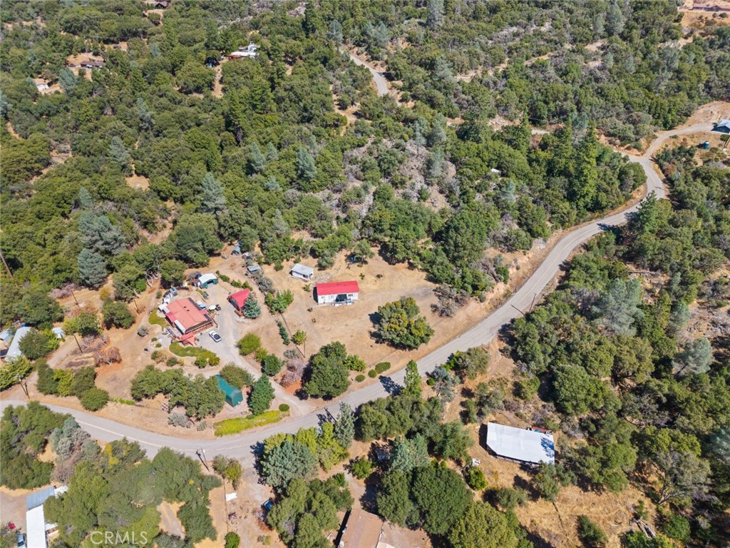 40882 Jean Rd, Oakhurst, CA 93644