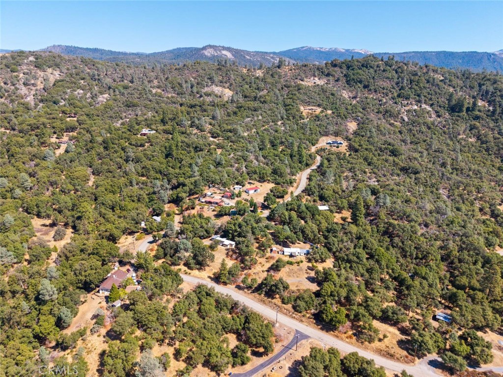 40882 Jean Rd, Oakhurst, CA 93644