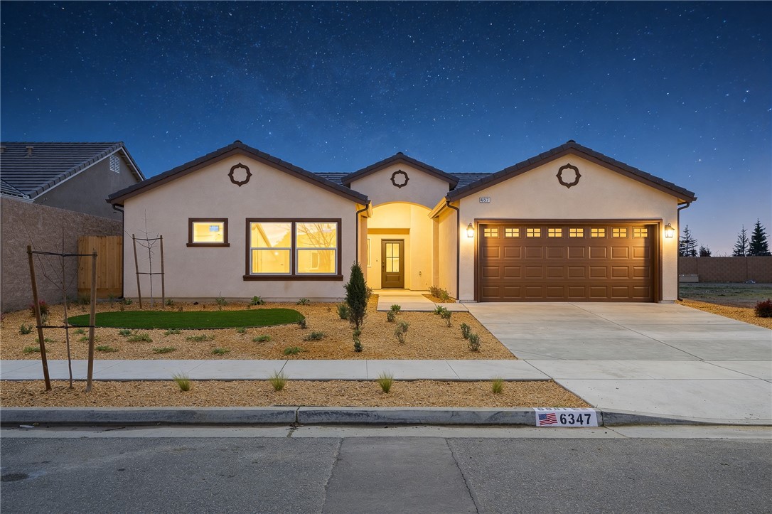 6347 W Elowin Ave, Visalia, CA 93291