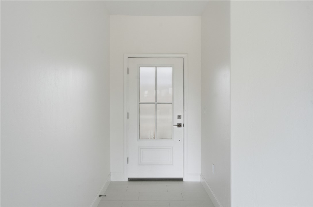 6347 W Elowin Ave, Visalia, CA 93291