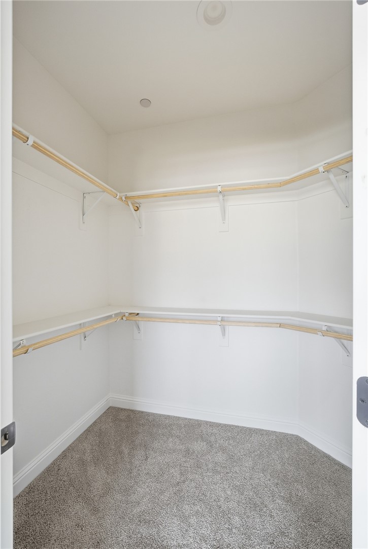 6347 W Elowin Ave, Visalia, CA 93291