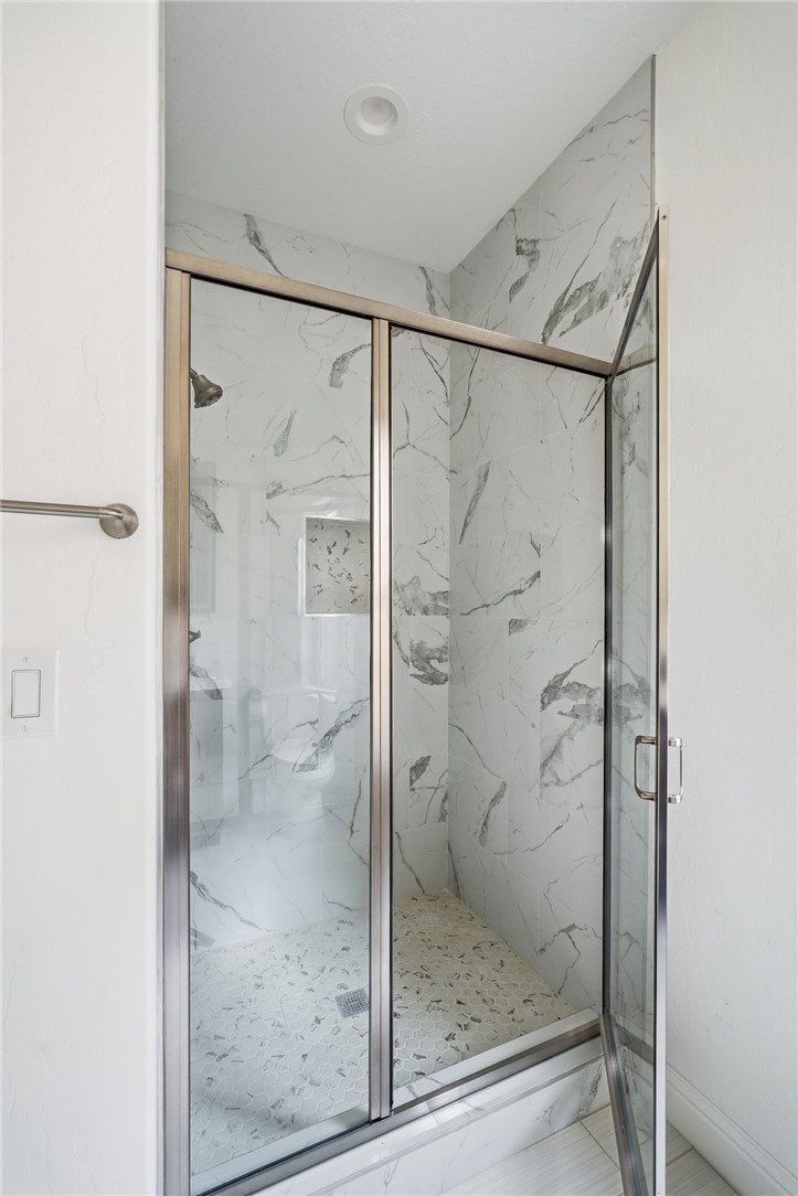 6347 W Elowin Ave, Visalia, CA 93291