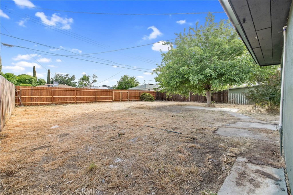 445 W Washington St, Coalinga, CA 93210