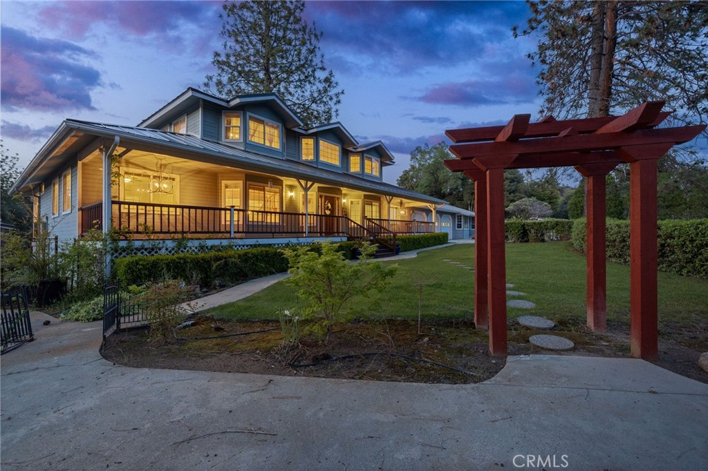 50711 Road 426, Oakhurst, CA 93644