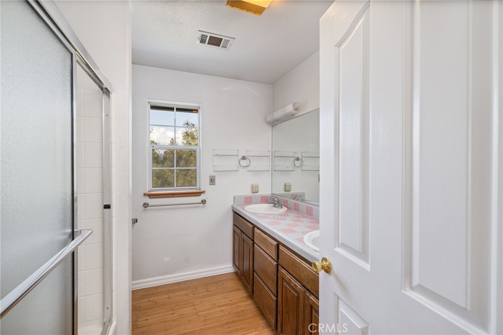 50711 Road 426, Oakhurst, CA 93644