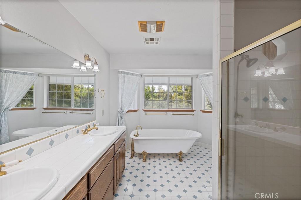 50711 Road 426, Oakhurst, CA 93644