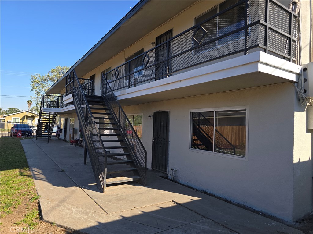 2452 S 9th, Fresno, CA 93725