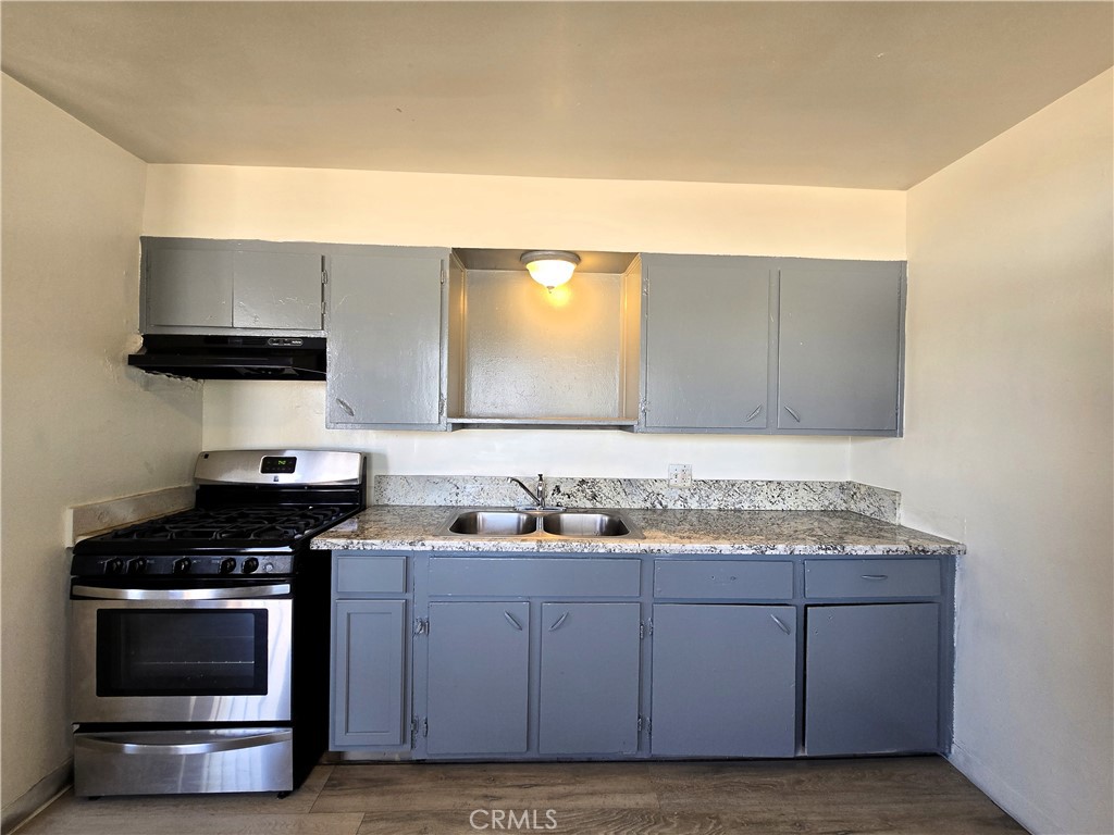 2452 S 9th, Fresno, CA 93725