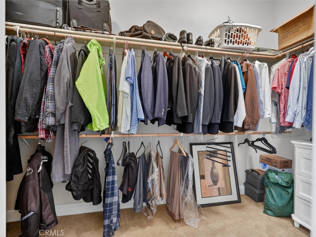 2927 Browning Ave, Clovis, CA 93611