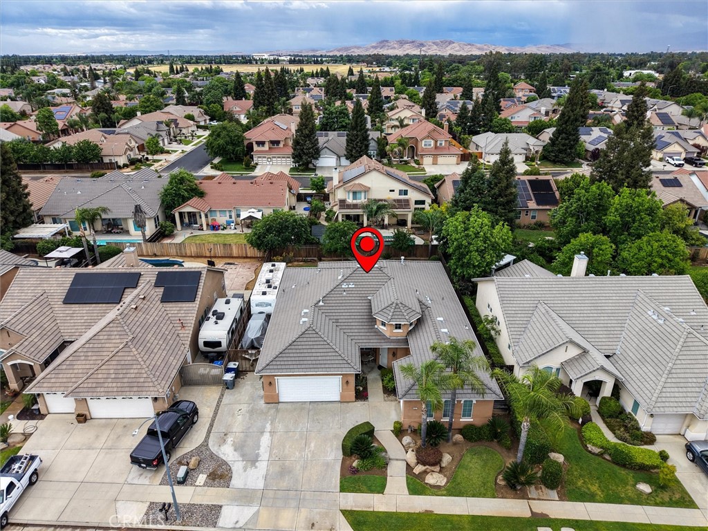 2927 Browning Ave, Clovis, CA 93611