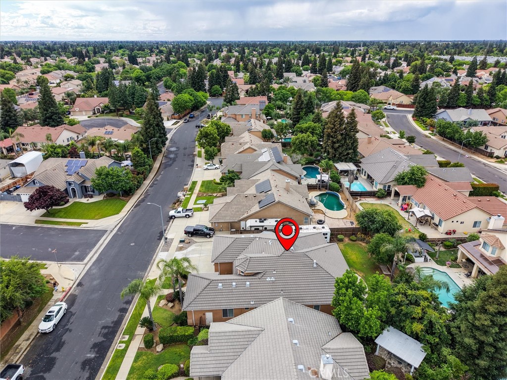 2927 Browning Ave, Clovis, CA 93611