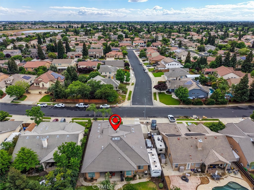 2927 Browning Ave, Clovis, CA 93611