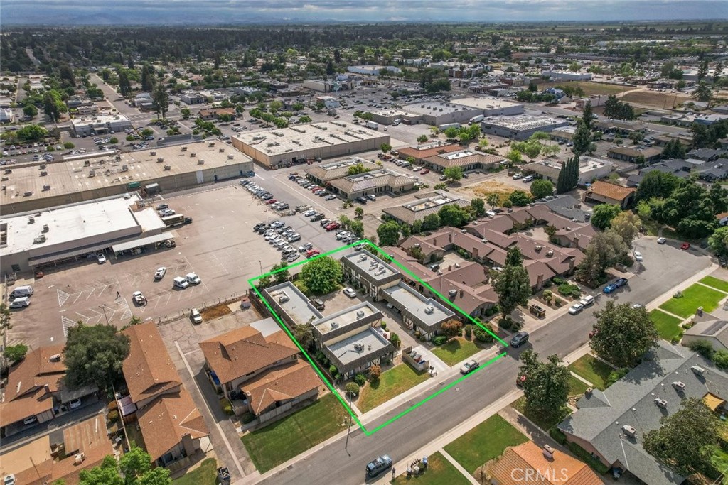 2440 S Sallee Ct, Visalia, CA 93277