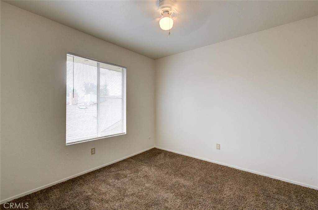 2440 S Sallee Ct, Visalia, CA 93277