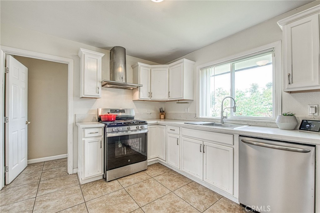 3334 N Harrison, Fresno, CA 93704