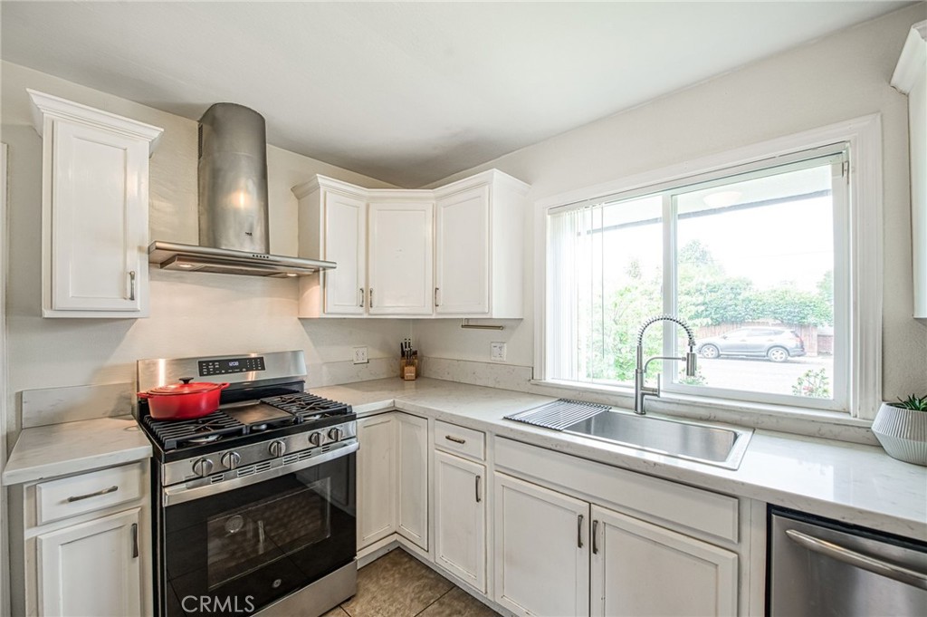 3334 N Harrison, Fresno, CA 93704