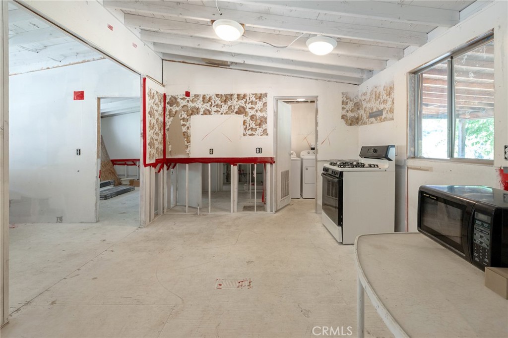 39569 Clover, Squaw Valley, CA 93675