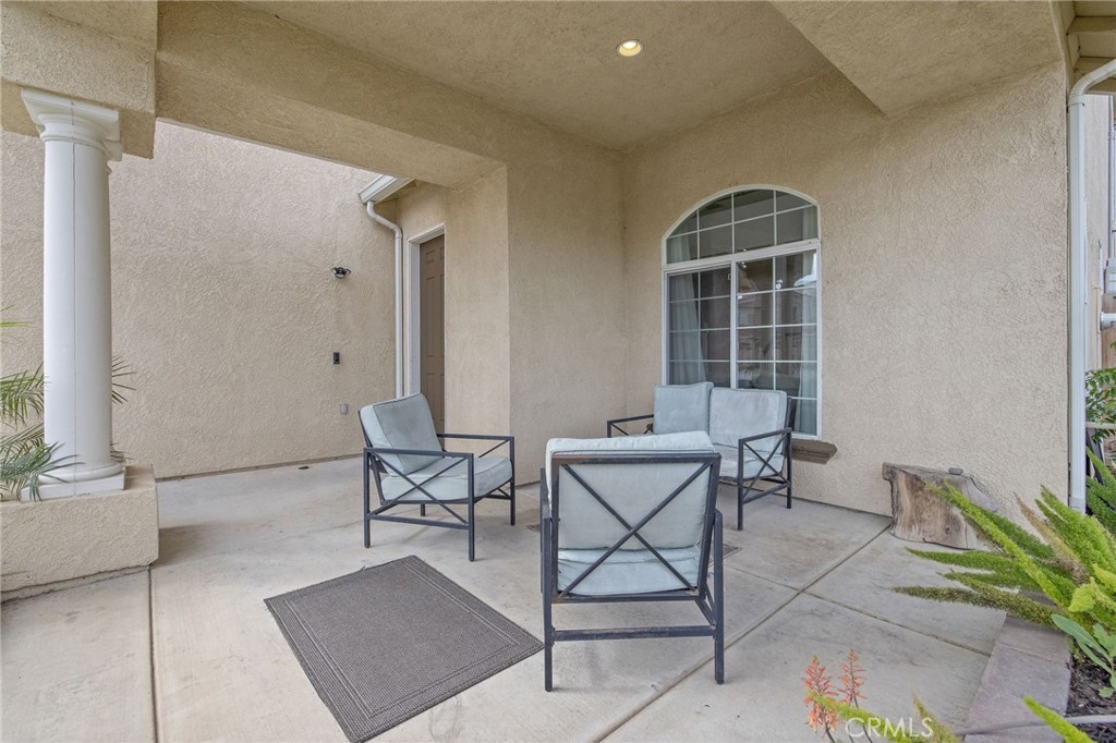 1077 Paradise, Lemoore, CA 93245