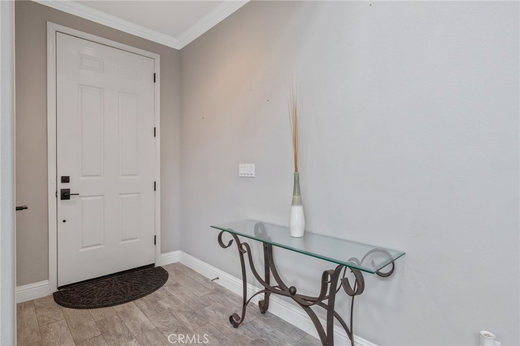 1077 Paradise, Lemoore, CA 93245