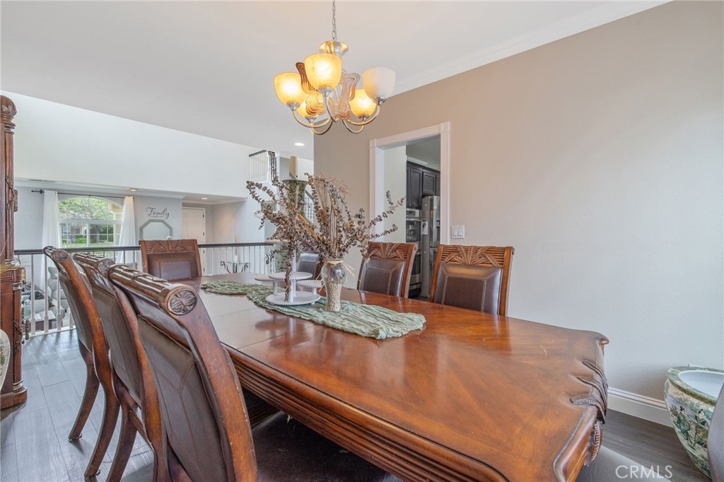 1077 Paradise, Lemoore, CA 93245