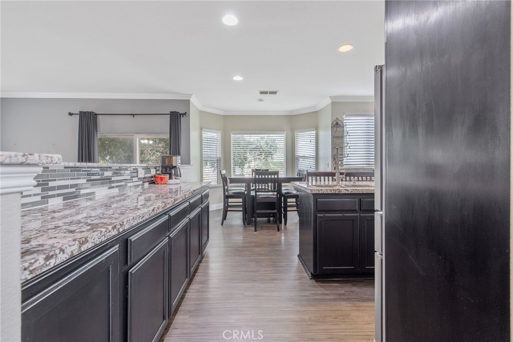 1077 Paradise, Lemoore, CA 93245