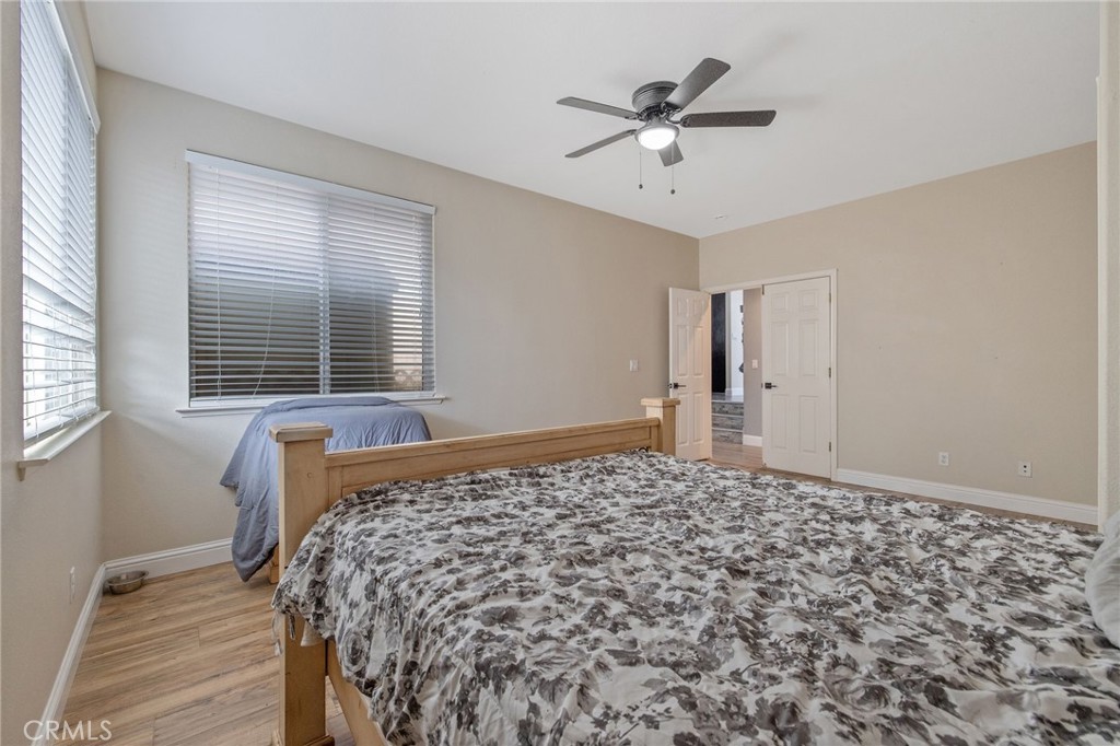 1077 Paradise, Lemoore, CA 93245