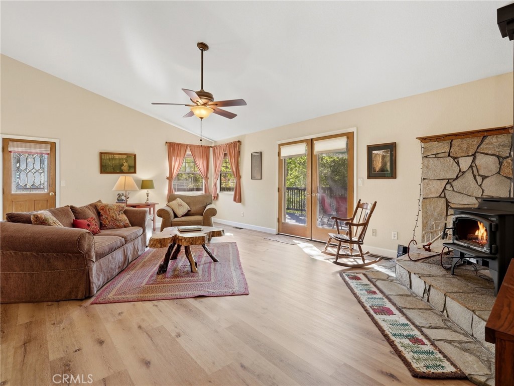 37927 China Creek, Oakhurst, CA 93644