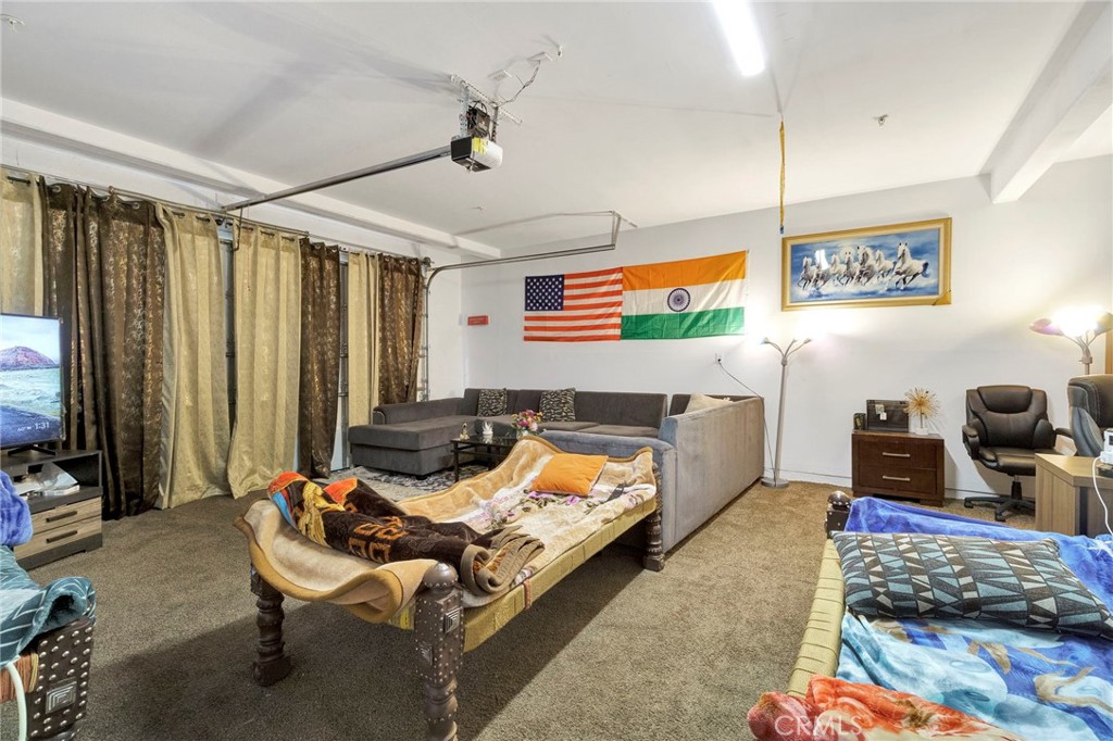 6118 E Berkeley, Fresno, CA 93727